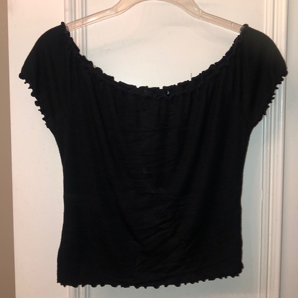 Black off the shoulder crop top - Picture 1 of 4